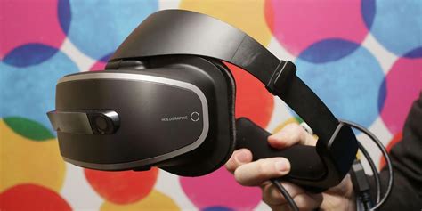 Lenovo Makes Vr Accessible To The Masses With New Budget Headset