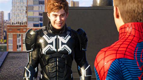 Harry Crafts His Agent Venom Suit Scene Marvels Spider Man 2 Ps5
