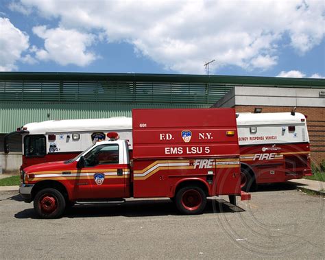 Ems22s Fdny Ems Logistical Support Unit Vehicle Seaview Hospital