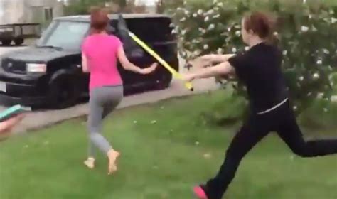 See It Girl Throws Shovel At Another Girl During Fight Video Ny