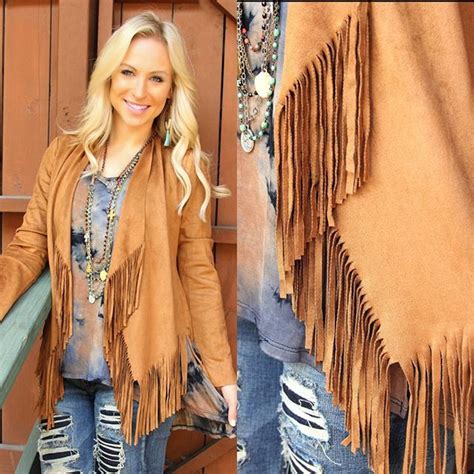 15 Boutiques For Rodeo Girls To Shop Nfr Outfits Rodeo Outfits Vegas Outfit
