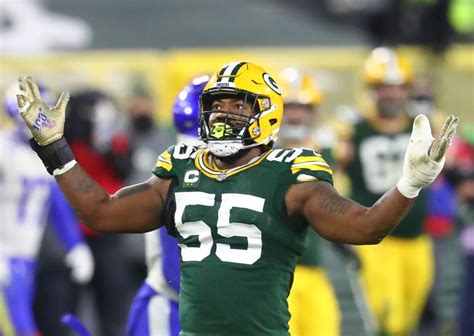 Former Green Bay Packers Defensive End Zadarius Smith Loses Insane
