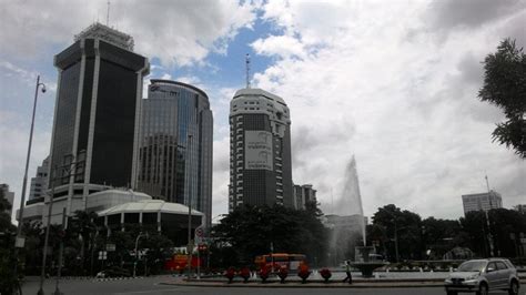 Badan meteorologi klimatologi dan geofisika (bmkg) mencatat, tiga gempa itu terjadi di bengkulu, tomini dan aceh. BMKG Prediksi Cuaca Jakarta Berawan Hari Ini : Okezone News