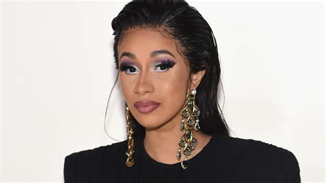 cardi b just shut down the people saying she looks ‘weird without makeup glamour