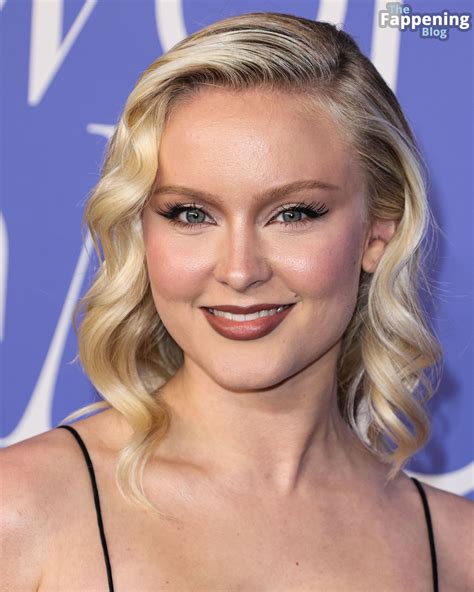 Zara Larsson Shows Off Her Sexy Tits At The 2023 Billboard Women In