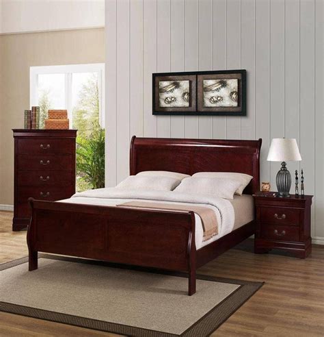 So, your bedroom will be much more enjoyable and comfortable. Queen Bedroom Furniture Set Luxury Crown Mark B3800 Louis ...