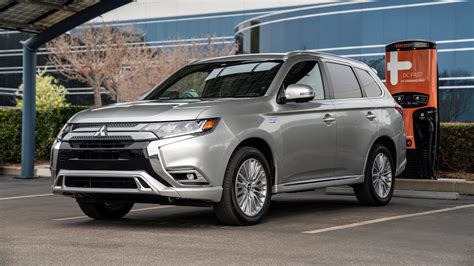 Is the mitsubishi outlander a good car? Mitsubishi Philippines to Introduce Outlander PHEV and Set ...