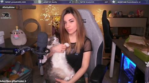 Alinity Divine Apologises For Throwing Her Cat During A Twitch Stream Critical Hit