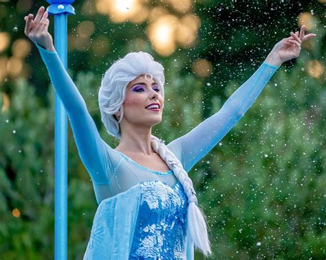 Disney Asagiri On Instagram “elsa Frozen Tokyodisneyland