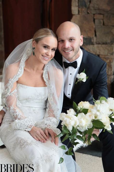 Glee S Becca Tobin Is Married See Her Exclusive Wedding Photos