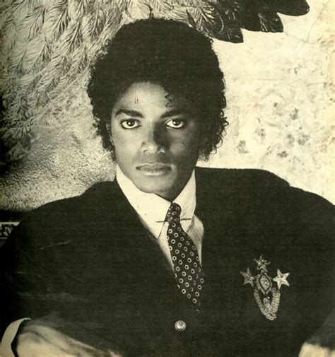 Michael jackson — earth song 06:46. Old News: Michael Jackson - Interview Magazine