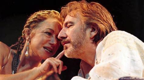 Helen Mirren As Cleopatra And Alan Rickman As Antony In The Royal