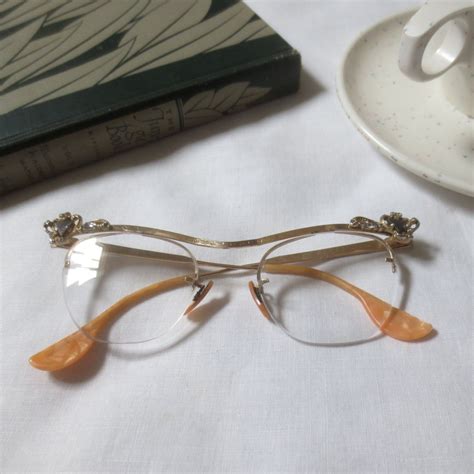 Vintage 1950s 1960s 12k Gold Fill Cat Eye Glasses Etsy Cat Eye Glasses Vintage Glasses