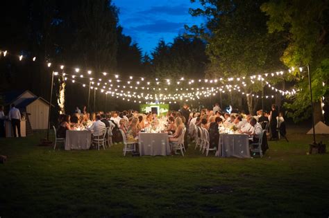 Wedding styling sydney has an experienced team of wedding festoon light installers. Event Hire | Festoon Lighting Sydney | Hire & Buy Festoon ...