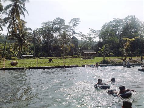 Wisata Alam Sumber Mata Air Cokro Tulung Tempat Wisata Indonesia