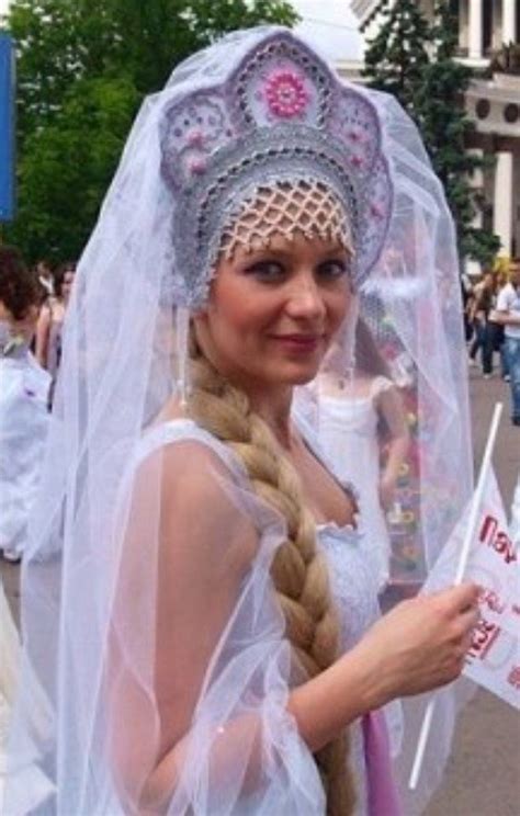 Pictures Of Russian Bride Cumshot Brushes