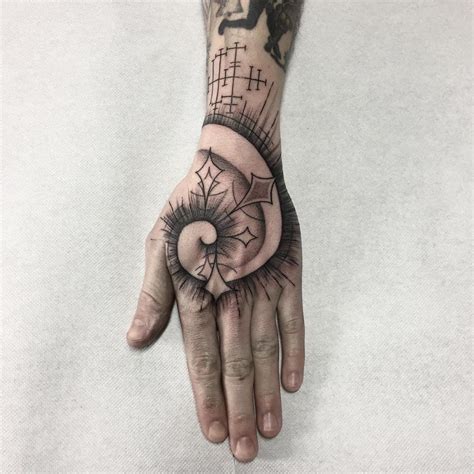 Amazing Fibonacci Tattoo Ideas You Need To See Tatuagem Fibonacci Tatuagem Geom Trica