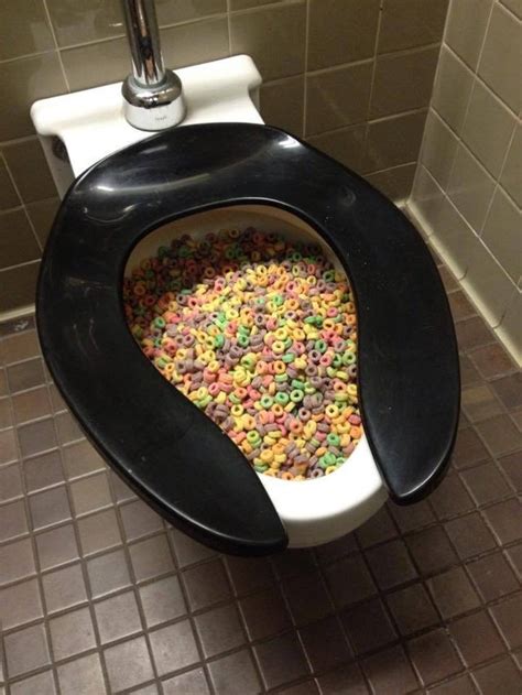 This Proves That Women Really Do Poop The Rainbow Someone Dumped About
