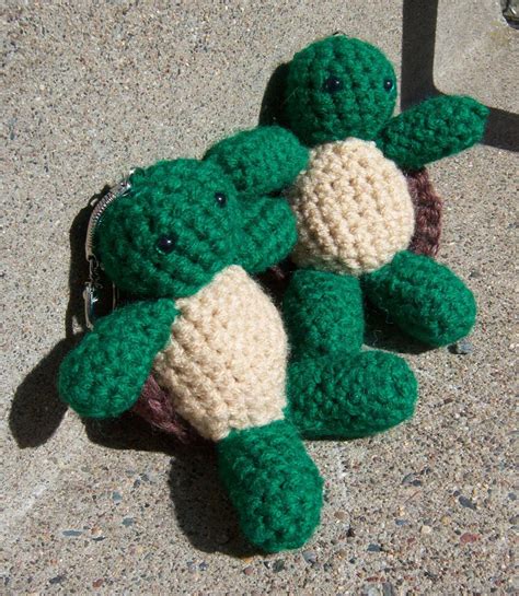 How To Crochet A Turtle Keychain Feltmagnet