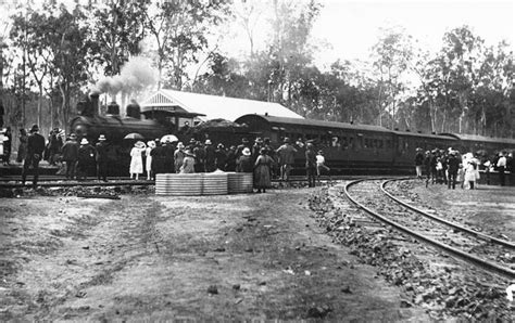 Bonzle Crowds Watch As A Steam Train Stops At Kalbar Railway Station