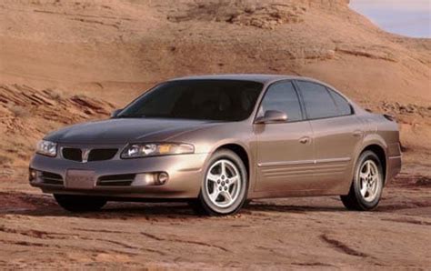 Used 2002 Pontiac Bonneville Consumer Reviews 66 Car Reviews Edmunds