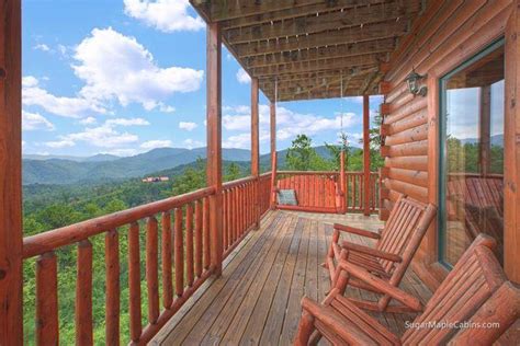 Top 10 Beautiful Smoky Mountain Cabins With A Hot Tub