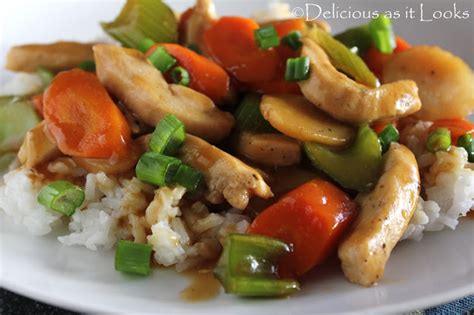 Easy chicken chop suey cooked in a delicate savory sauce. Delicious as it Looks: Chicken Chop Suey