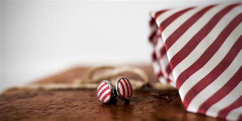 And there are a few things you should know before hopping into a on the flip side, you might find that an older man has less time for you than you'd hoped. 20 Gifts for the Guy Who Has Everything