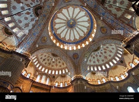 Mezquita De Sultanahmet En Estambul Sultanahmet Camii La Mezquita