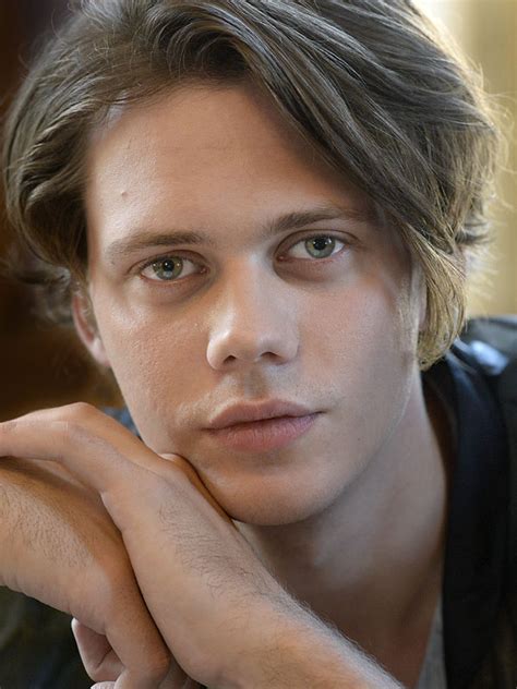 683,842 likes · 11,654 talking about this. Bill Skarsgard, nouveau visage de Ça, le clown de Stephen King