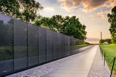 The Power Of A Name The Vietnam Veterans Memorial At 30 City Journal
