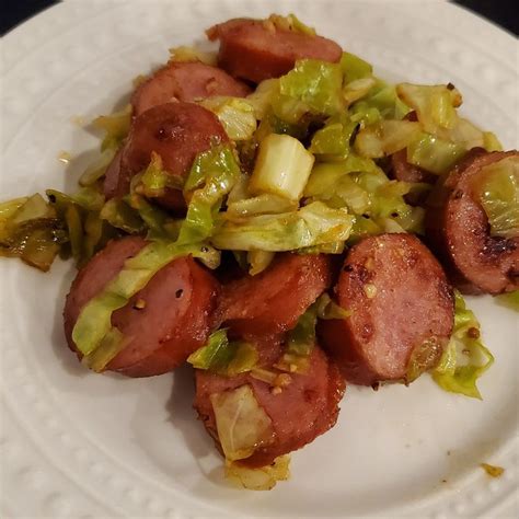 Blend of stevia, fruit juice and cassava syrup as a sweetener in its fun sparkling tonics. Keto Sausage and Cabbage Skillet