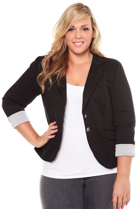 Look Confident In Meeting By Wearing Plus Size Business