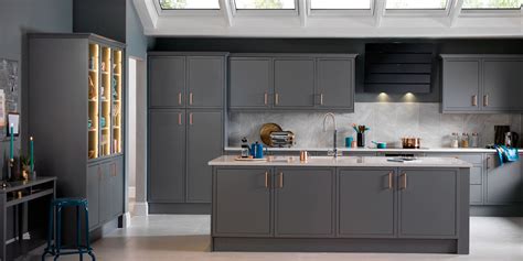 Oct 25, 2019 · perfect for traditional or contemporary kitchens, champagne copper cabinet hardware provides the golden look with less brassiness. Copper kitchens