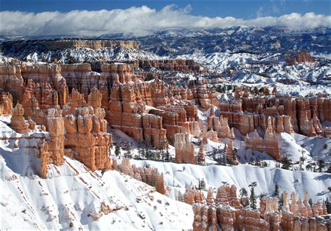Bryce Canyon In Snow Bryce Canyon National Park National Parks Zion