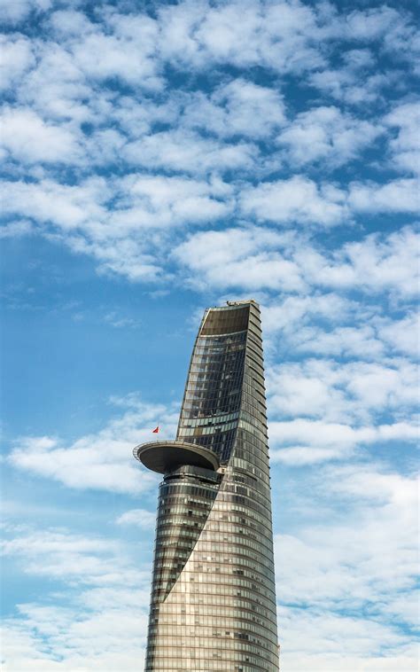 9 Of The Worlds Coolest Skyscrapers Worldstrides