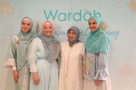 Profil Wardah Brand Ambassador Padang