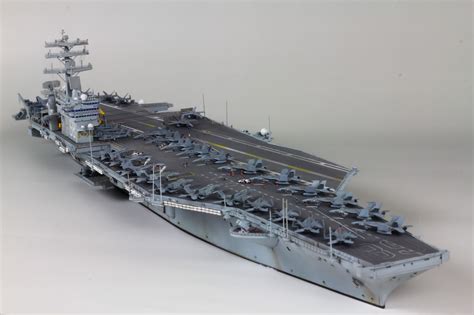 Plastic Battleship Uss Nimitz Aircraft Carrier Assembly Model Kit