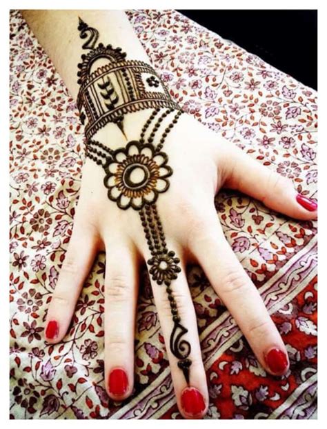 25 Simple Easy And Beautiful Mehndi Designs For Hands 2020 Sheideas