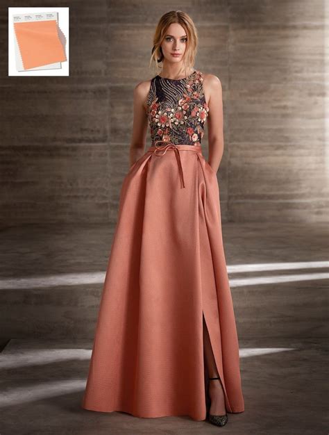 15 Colores Tendencia En Vestidos De Fiesta Para Otoño Invierno 2023 2024 Evening Dresses