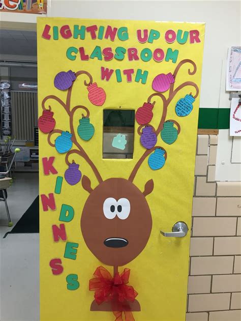 Classroom Door Decoration The Students Write Acts Of Kindness On The