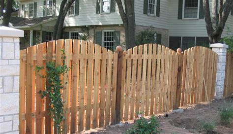 Wood Fence Austin Tx Privacy Fencing Company Cedar