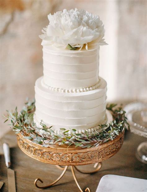 Delightful And Delicious Spring Wedding Cake Decorations