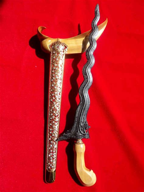 Check spelling or type a new query. Keris Naga Raja Luk 13 Pamor Meteor Gaya Mataram | KERIS ...