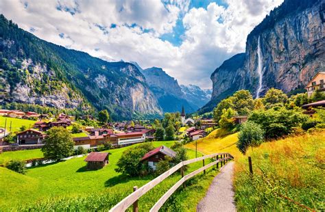 Visit Lauterbrunnen Switzerlands Valley Of 72 Waterfalls