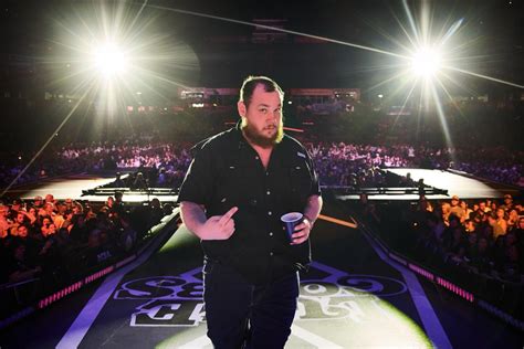 Luke Combs Blew Fans At Nissan Stadium Away Like A ‘hurricane The