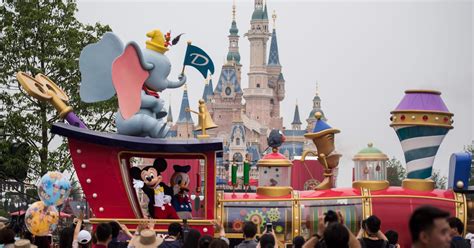Disneys New Shanghai Park Is Supersized