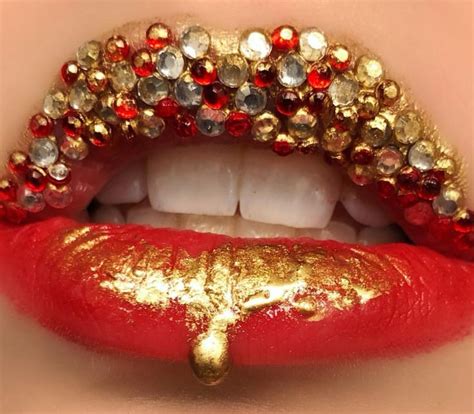 Instagram Creativechameleonsfx Wanted To Add A Bit Of Gold And A Lip Drip To This Look