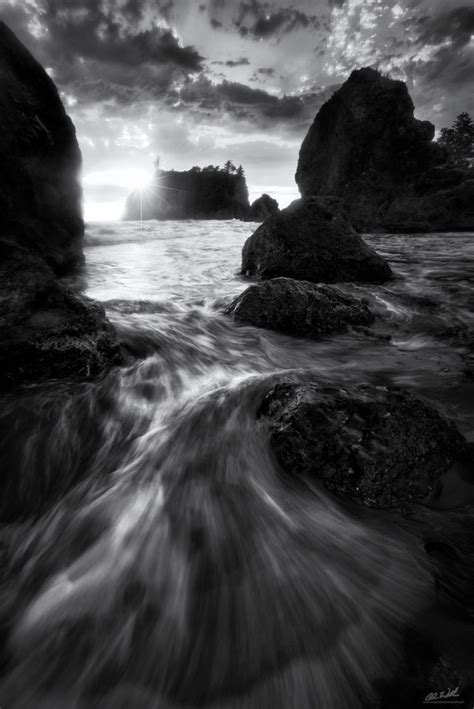 An Experiment In Black And White Landscape Photography