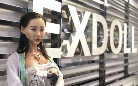 Chinese Robotics Firm Unveils Worlds First 3d Printed Moving Sexbot